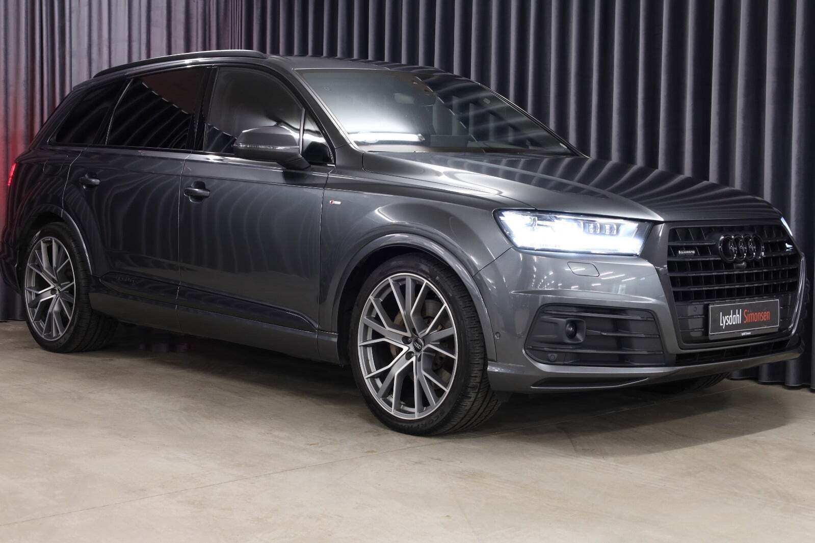 Audi Q7 3,0 TDi 272 S-line quattro Tiptr. 7prs