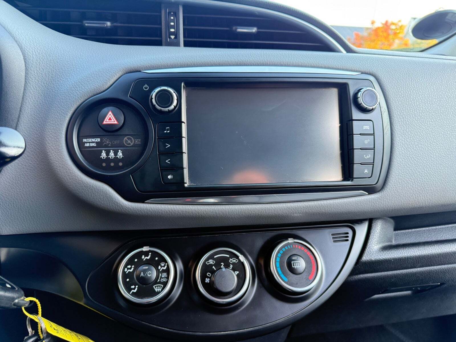 undefined Toyota Yaris fra 2015