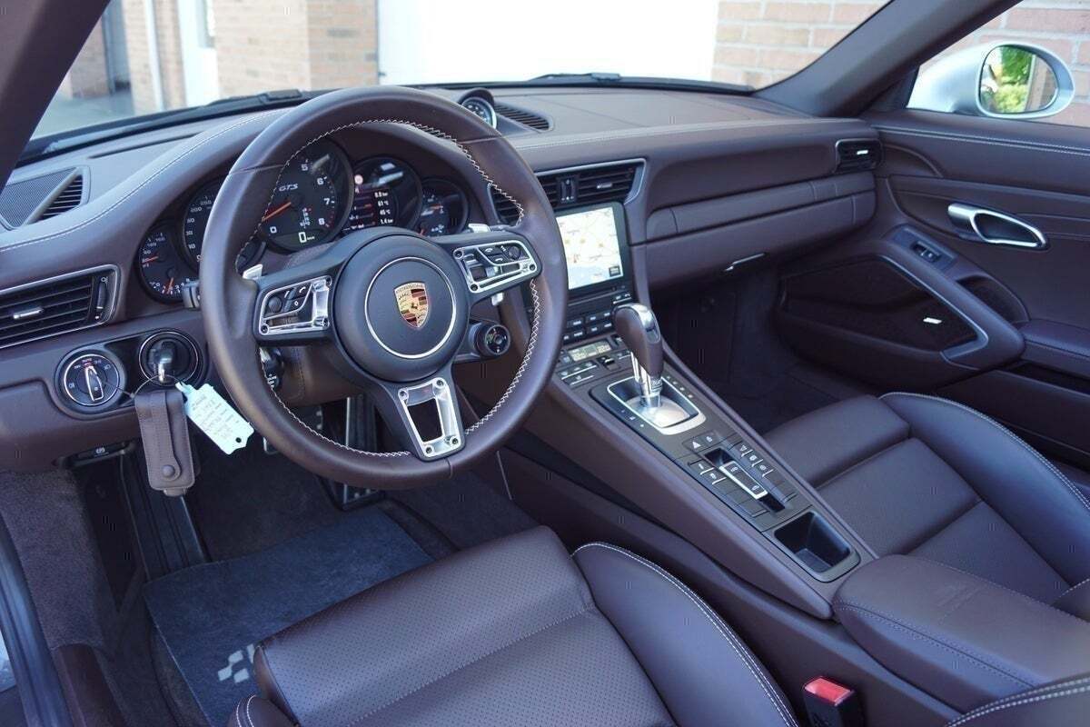 Porsche 911 Targa 4 GTS 3,0 PDK