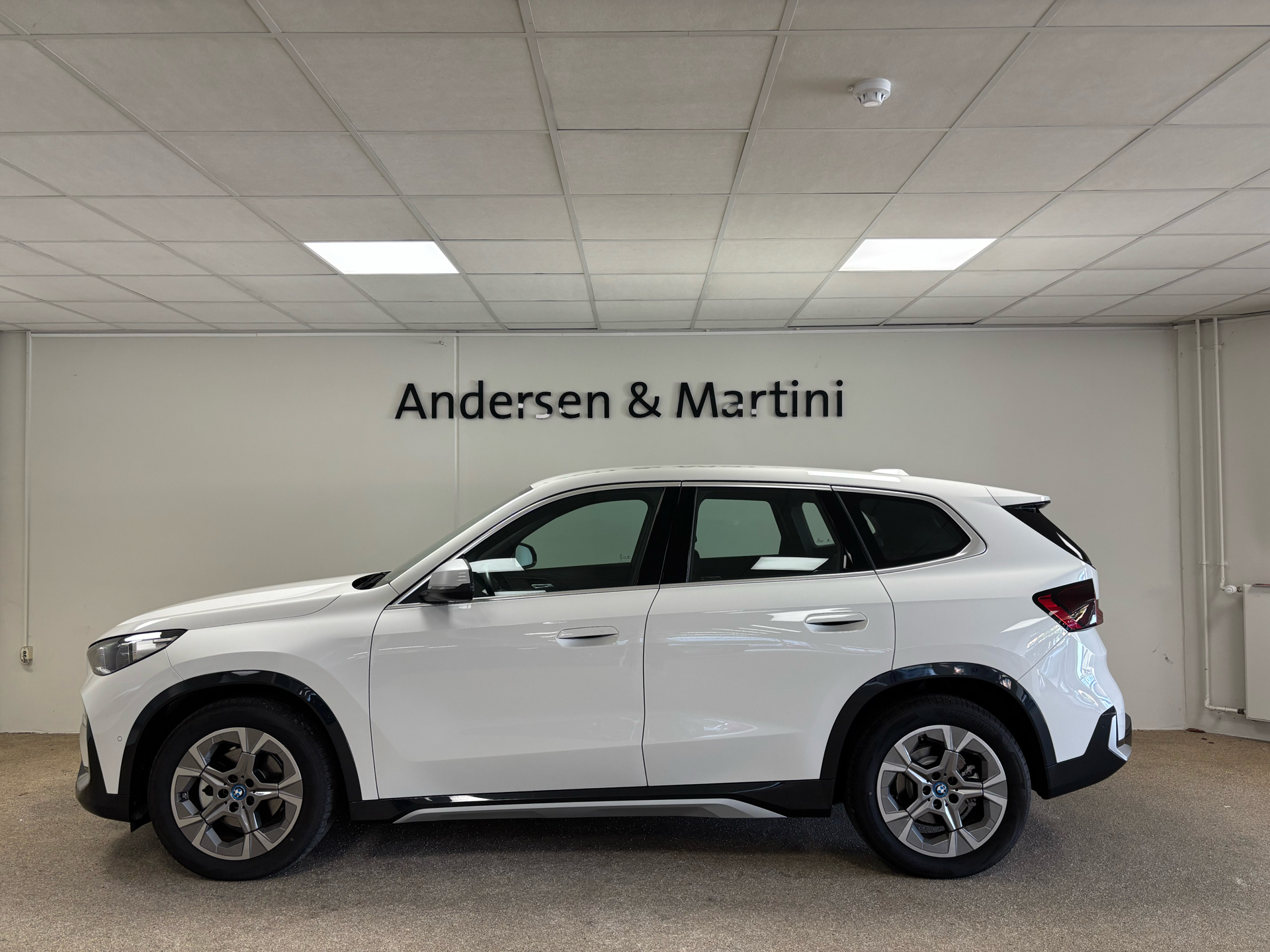 BMW iX1 eDrive20 EL xLine 204HK 5d Aut.