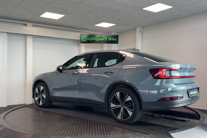 Grå Polestar 2 fra 2025
