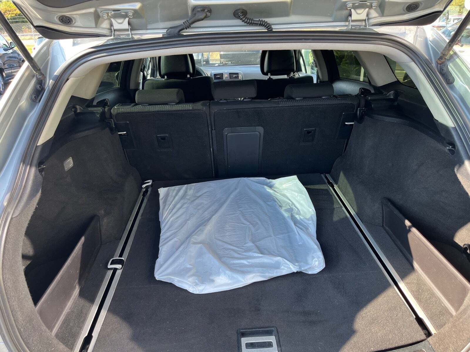 Toyota Avensis 2,0 D-4D T2 stc.