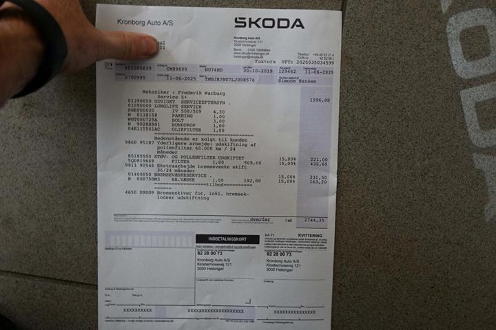 Hvid Skoda Karoq fra 2020