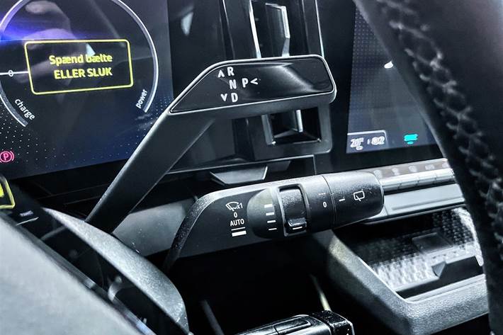 Grå Renault Mégane fra 2022