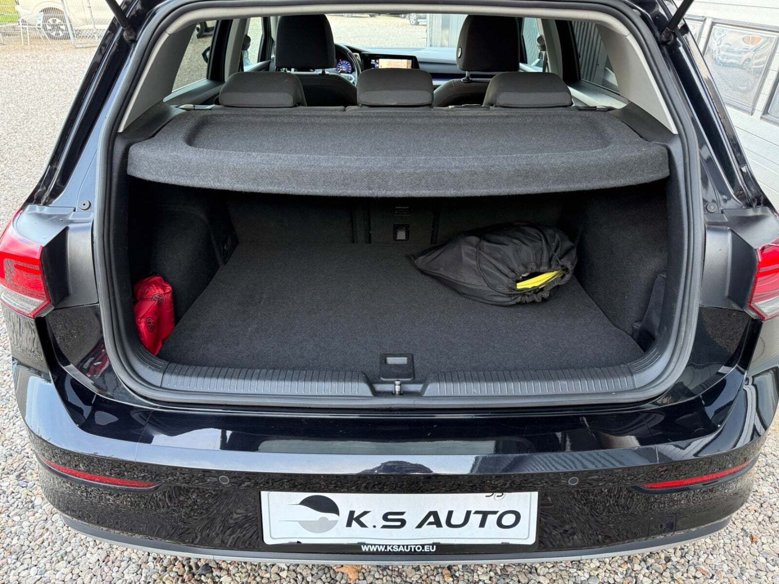 Sort VW Golf VIII fra 2021