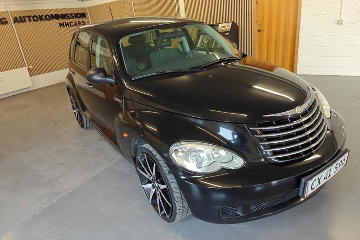 Gul Chrysler PT Cruiser fra 2007 set udefra