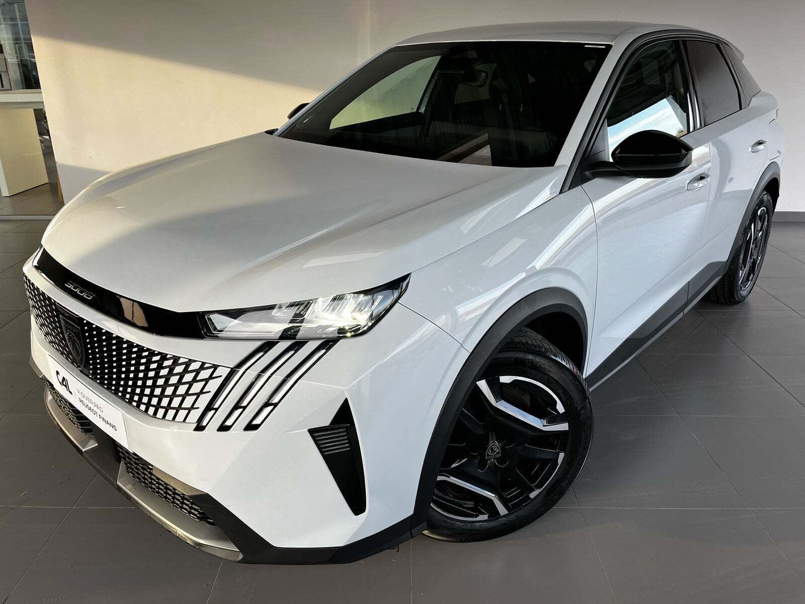 Peugeot e-3008 77 Allure Pack