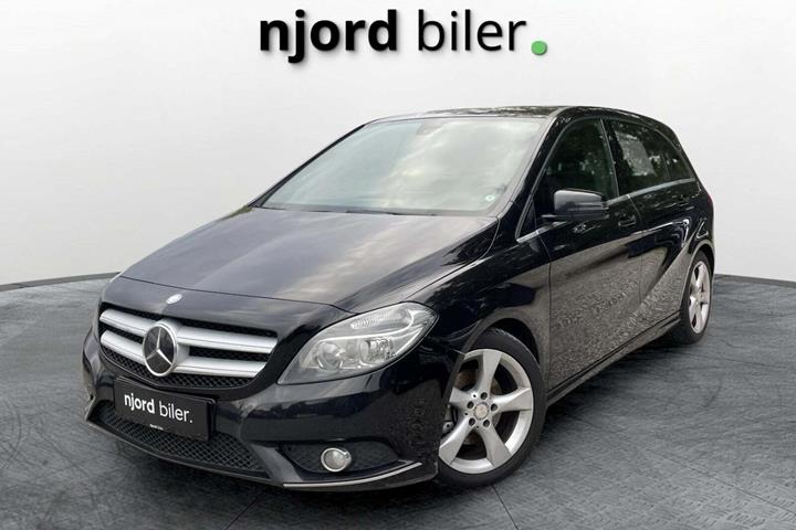 undefined Mercedes B180 fra 2012 set udefra