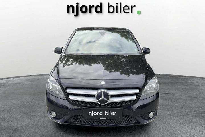 undefined Mercedes B180 fra 2012