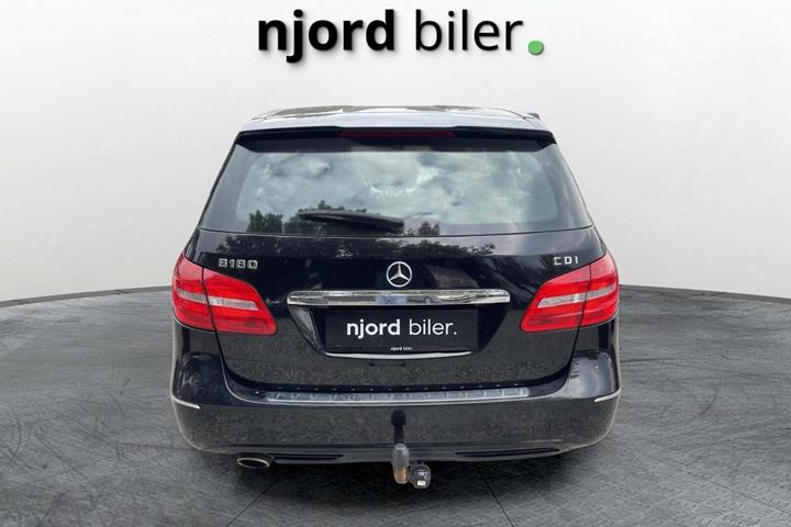 undefined Mercedes B180 fra 2012