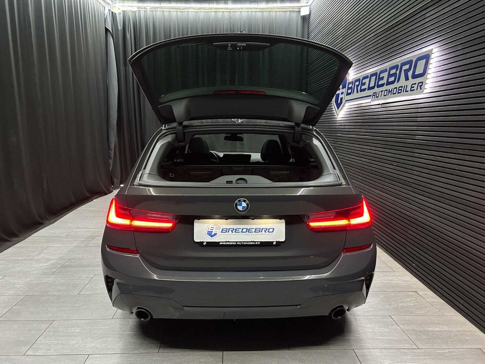 BMW 330d 3,0 Touring M-Sport xDrive aut.