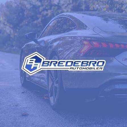 Grå BMW 330d fra 2020