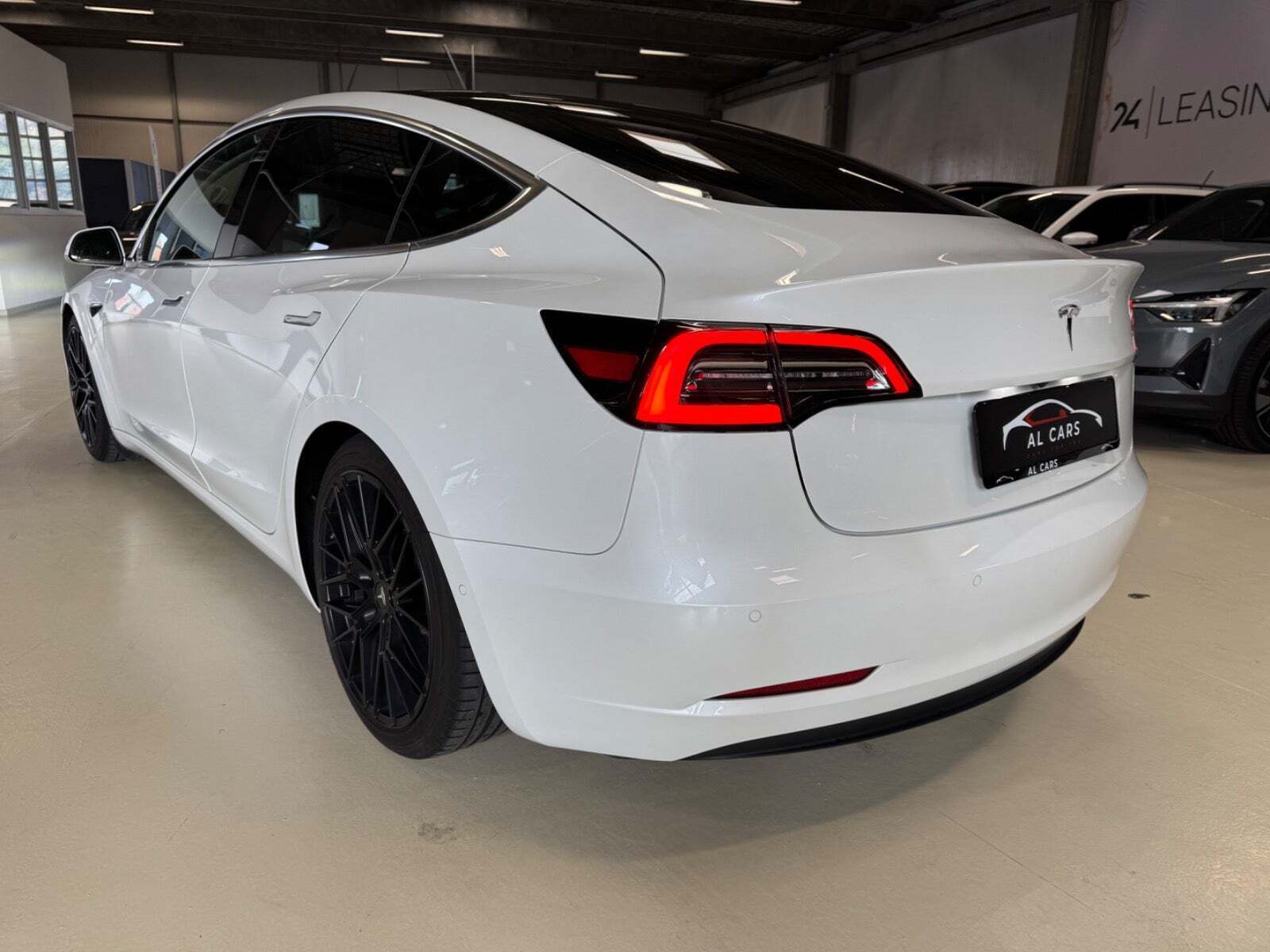 Tesla Model 3 Standard Range+ RWD