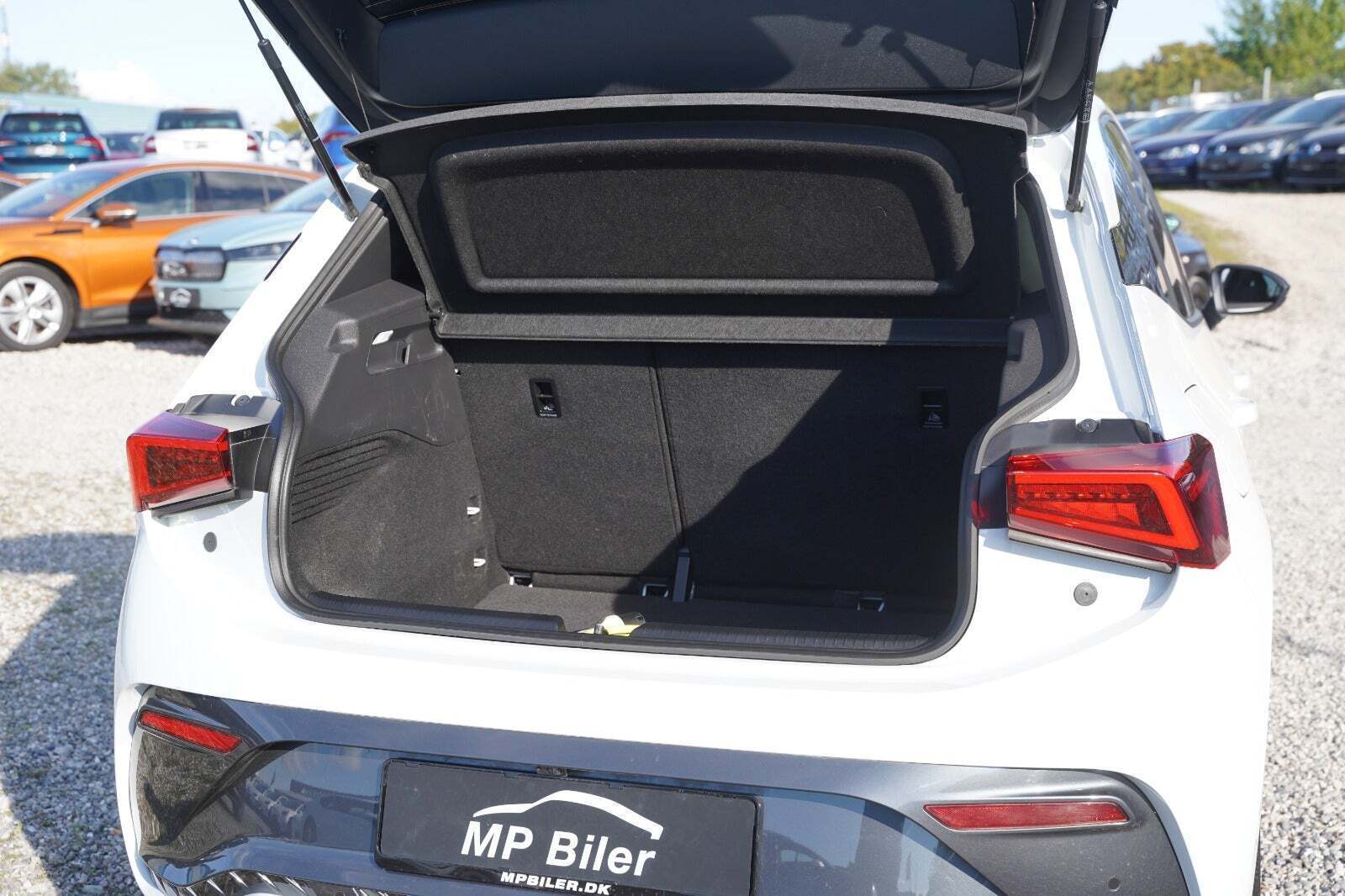 Hvid Cupra Born fra 2025