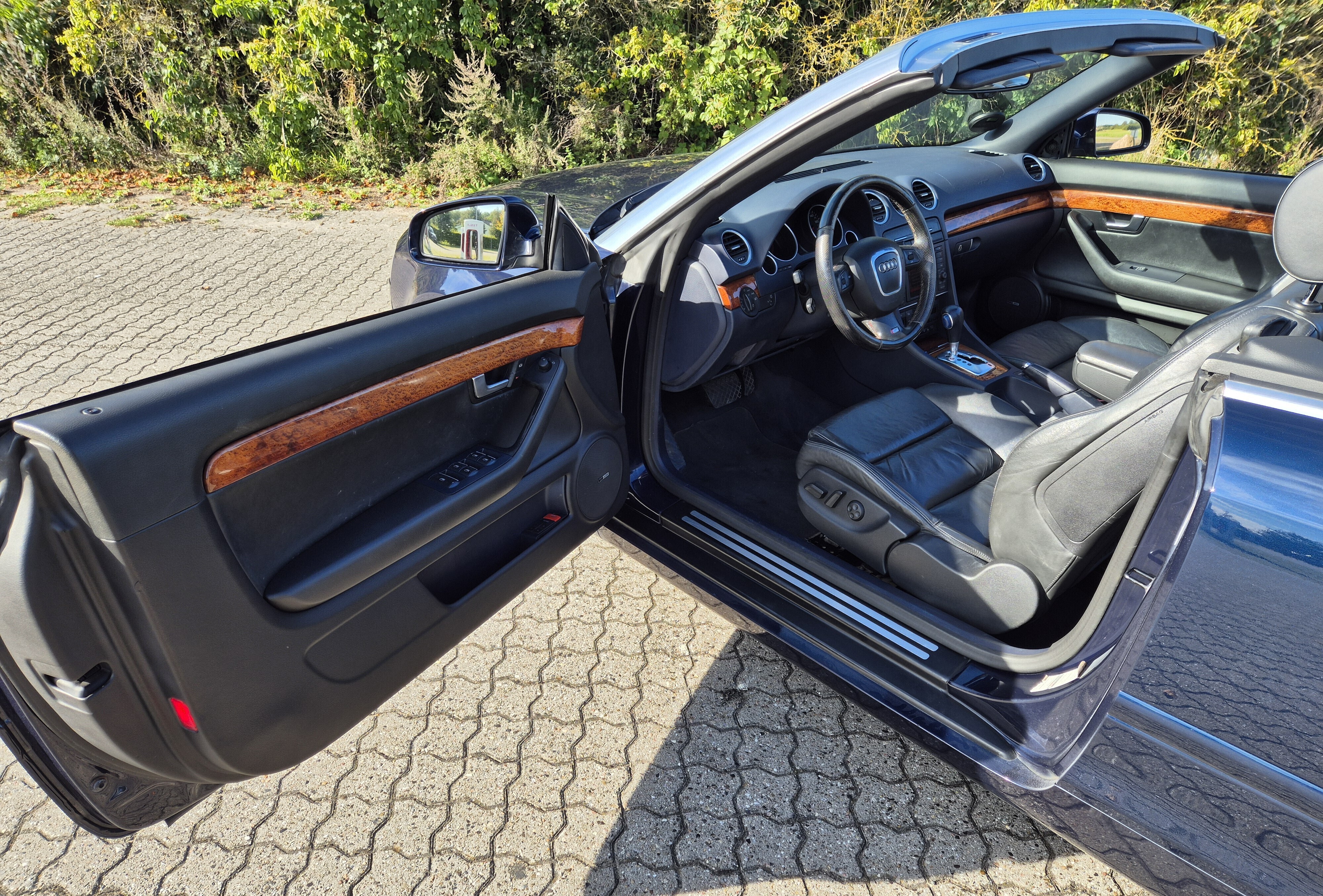 Blå Audi A4 Cabriolet fra 2003