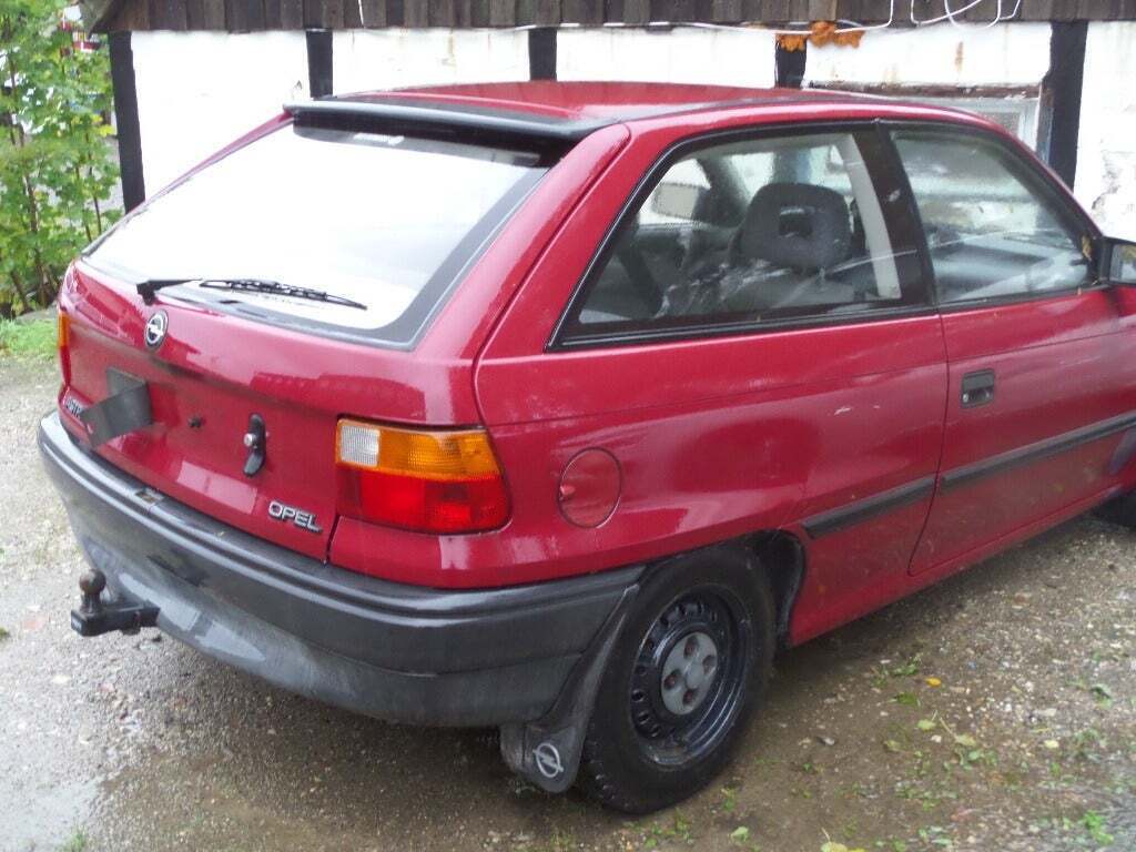 Opel Astra 1,4i GL