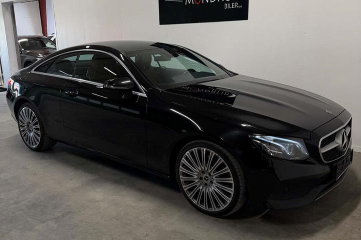Sort Mercedes E350 d fra 2018