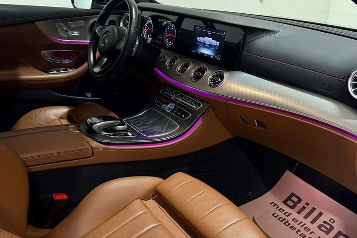 Sort Mercedes E350 d fra 2018
