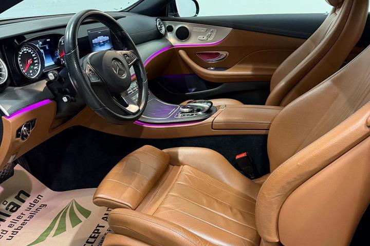 Sort Mercedes E350 d fra 2018