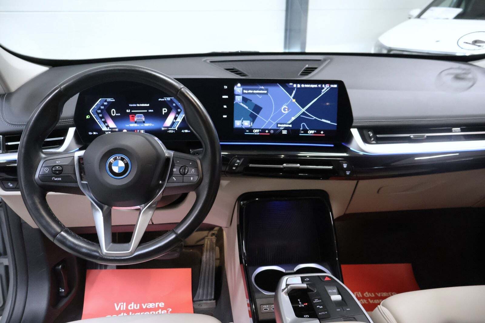 BMW iX1 xDrive30 X-Line