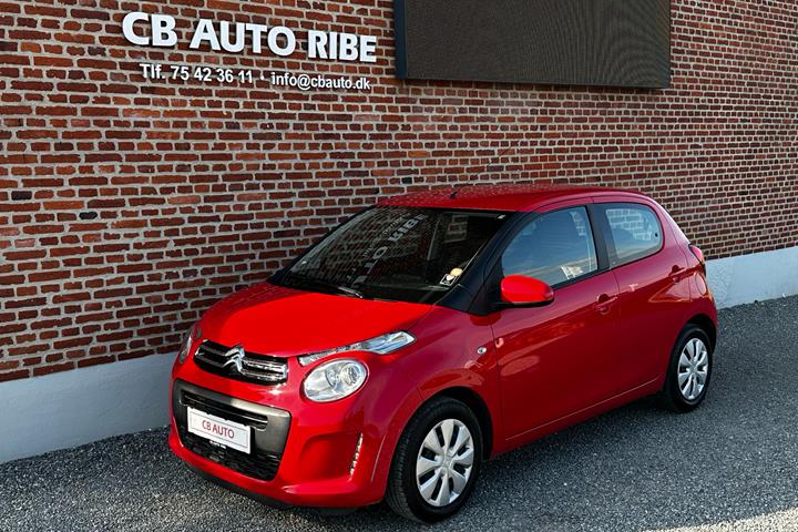 Rød Citroën C1 fra 2019 set udefra