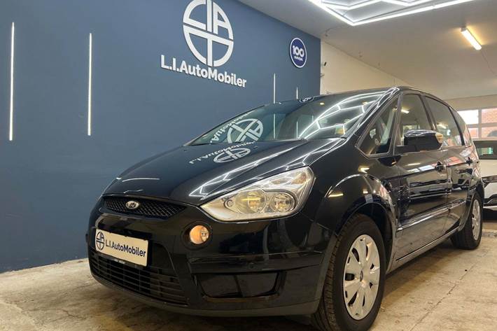 Sort Ford S-MAX fra 2009