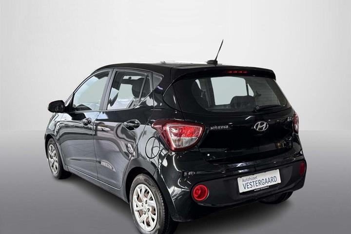 Sort Hyundai i10 fra 2019