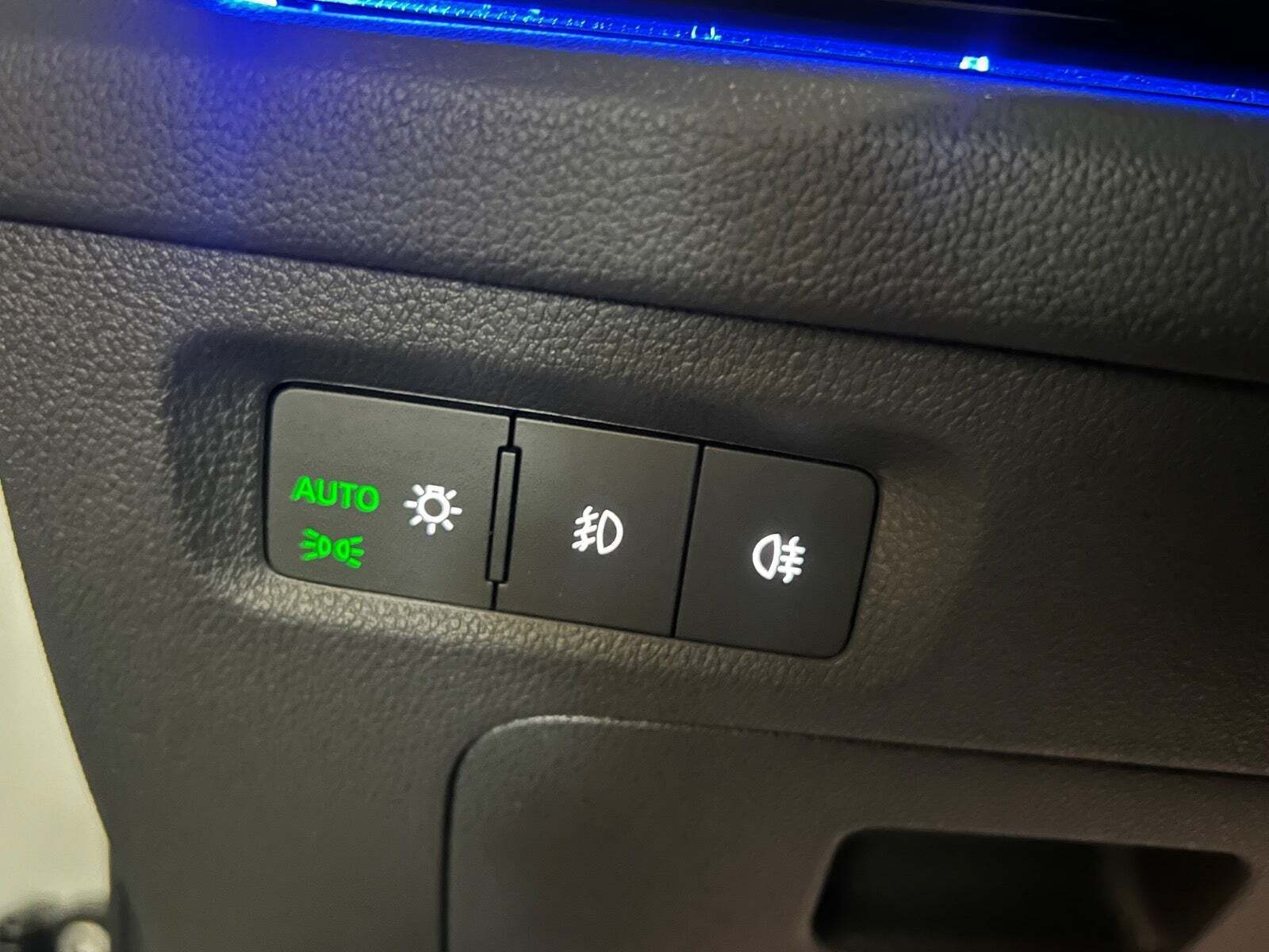 Hvid Skoda Octavia fra 2021