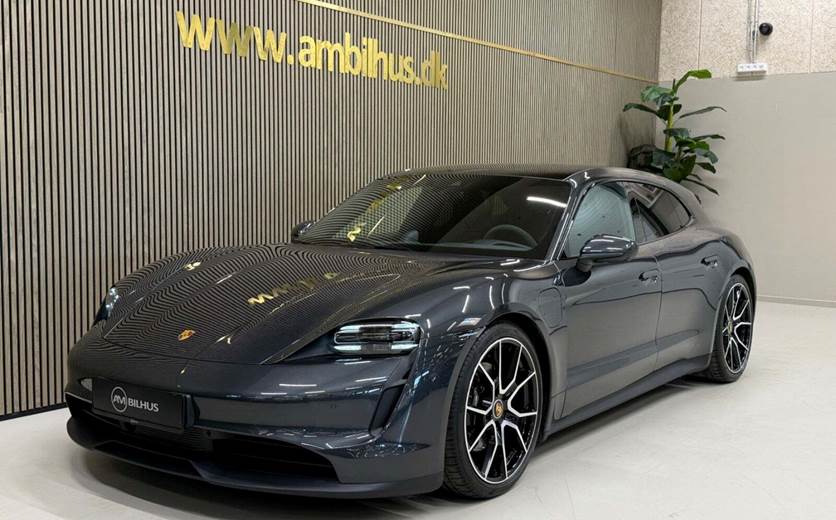 Porsche Taycan 4S Performance+ Sport Turismo