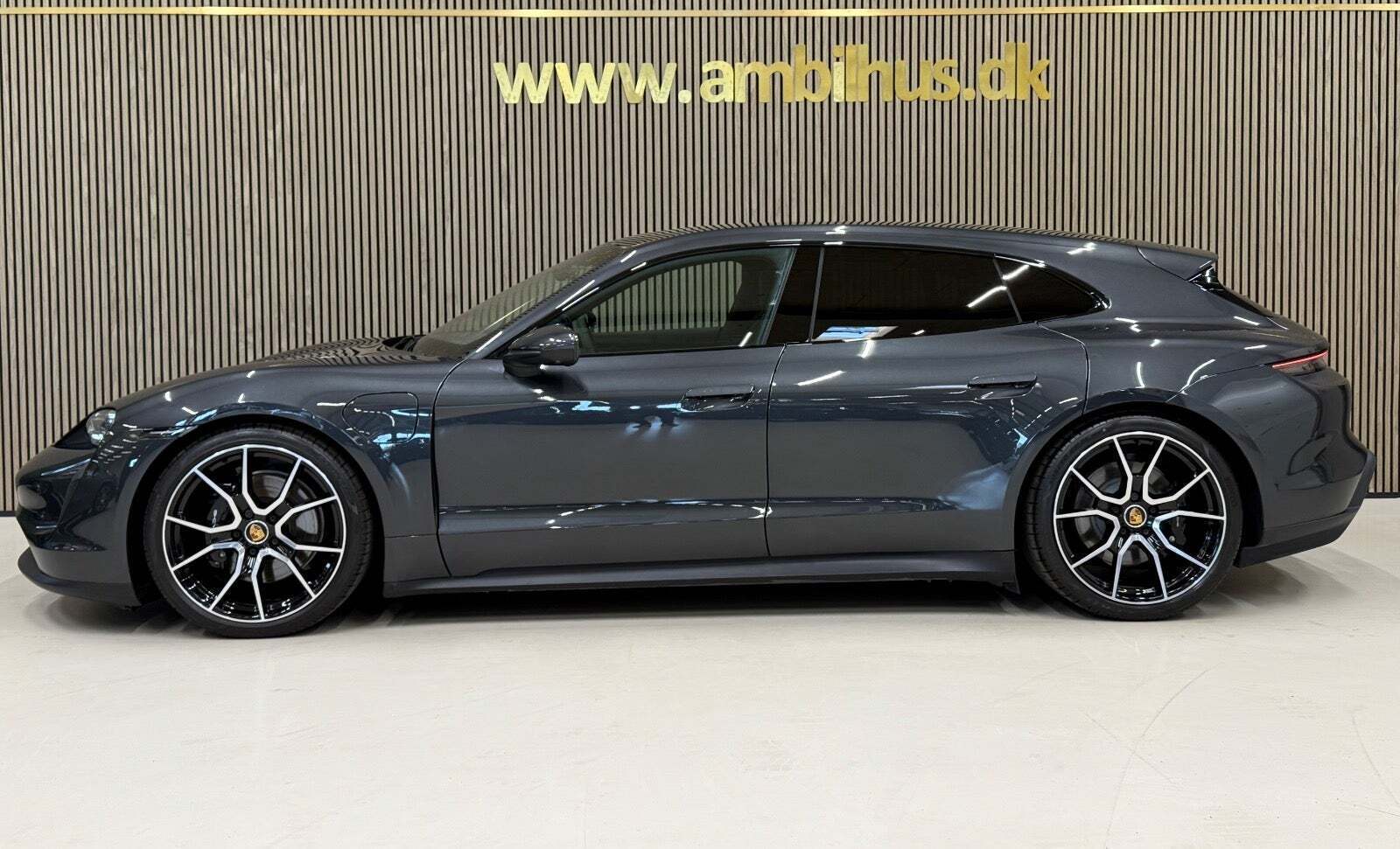 Porsche Taycan 4S Performance+ Sport Turismo