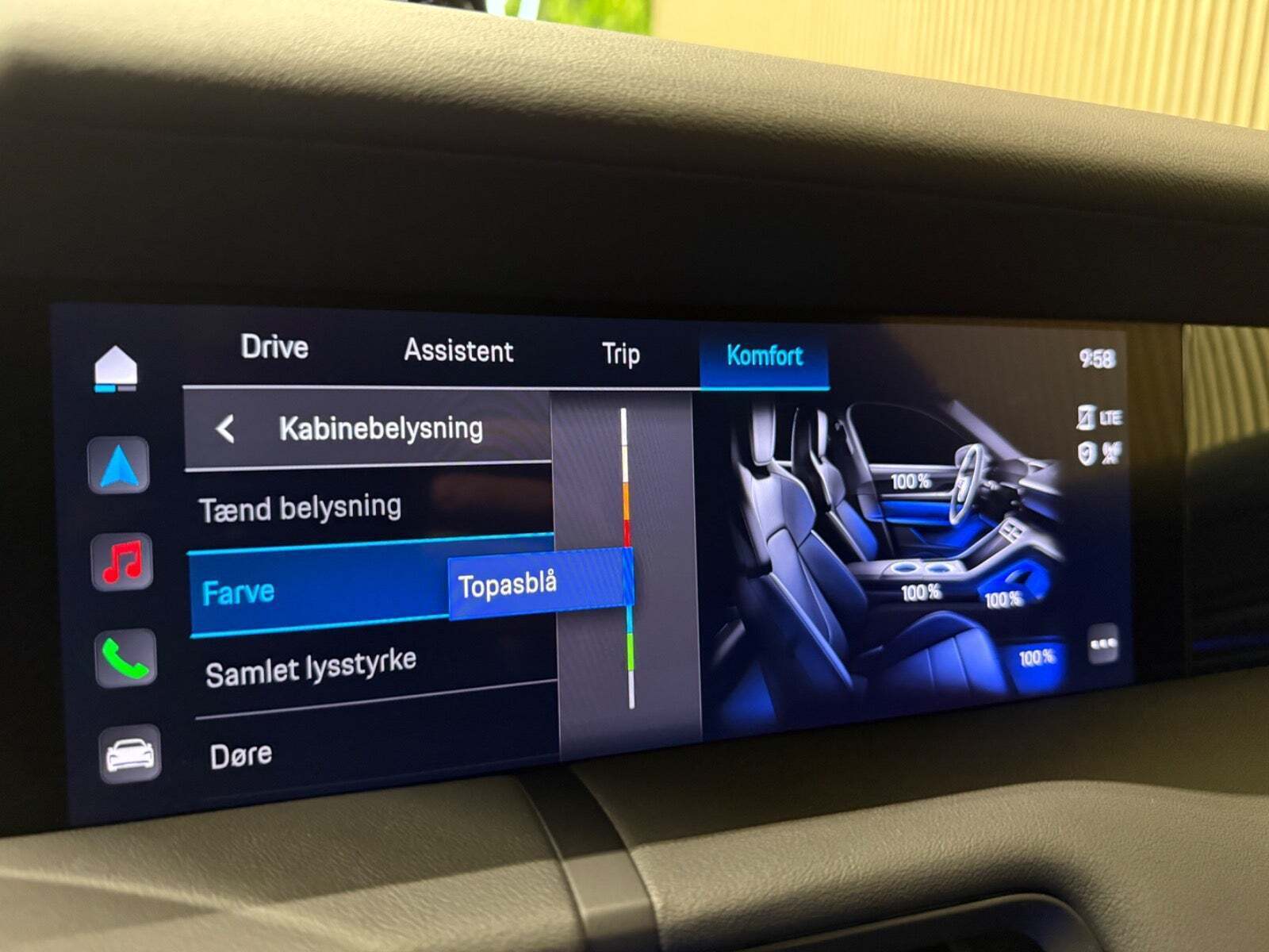 Grå Porsche Taycan 4S fra 2024