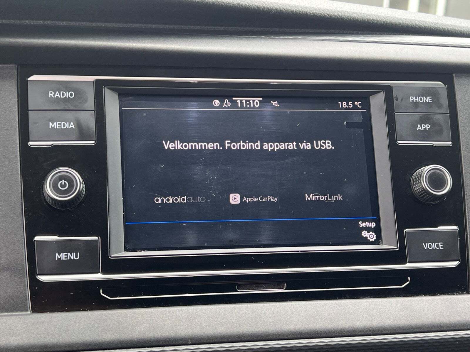 Hvid VW Transporter fra 2021