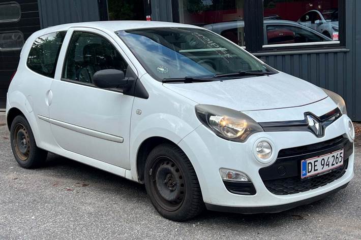 Hvid Renault Twingo fra 2012 set udefra