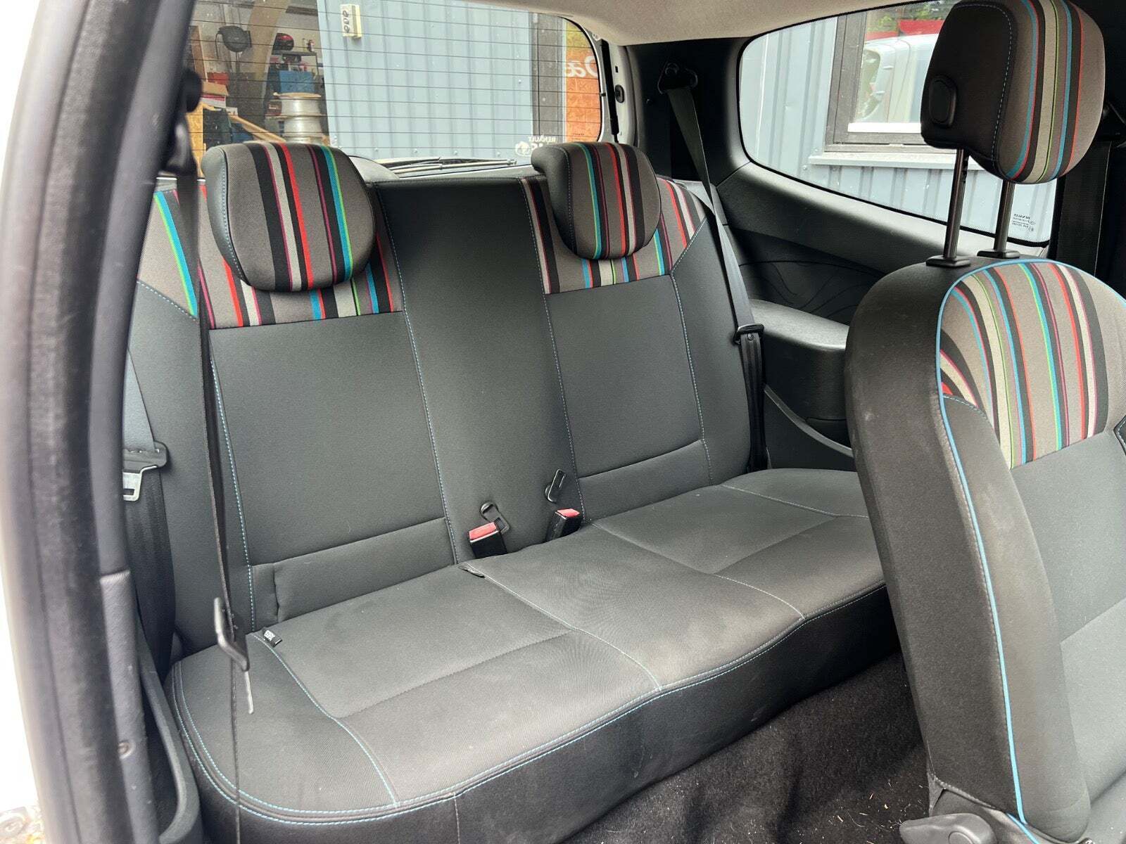 Hvid Renault Twingo fra 2012