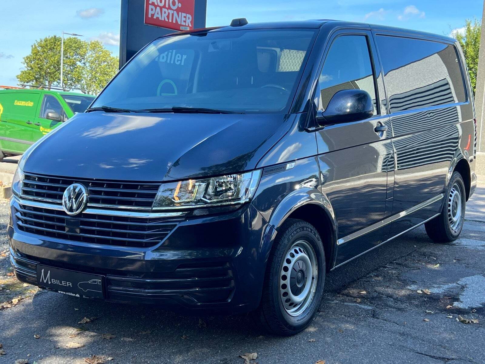 VW Transporter 2,0 TDi 150 Kassevogn DSG kort