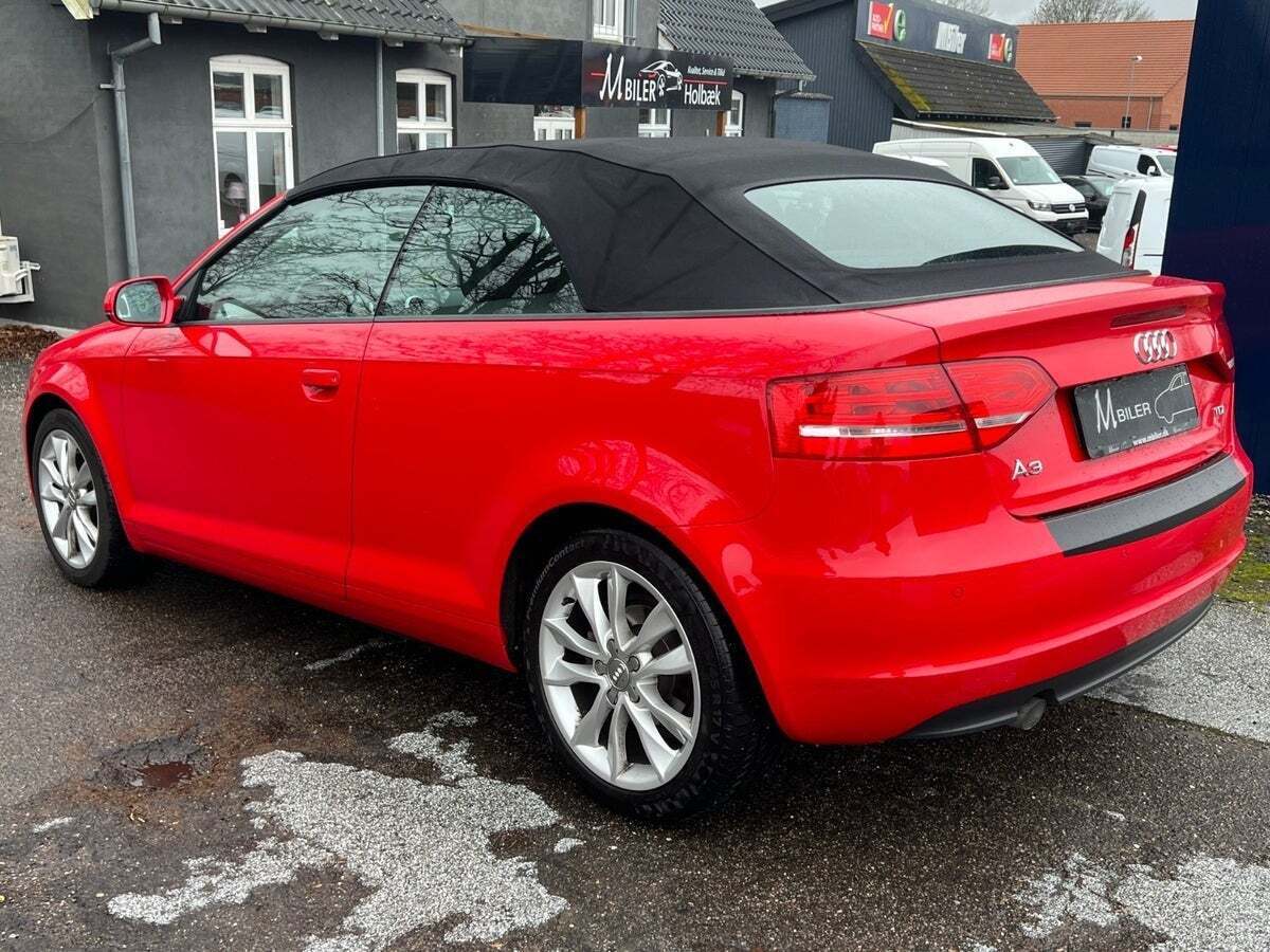 Audi A3 1,6 TDi Attraction Cabriolet