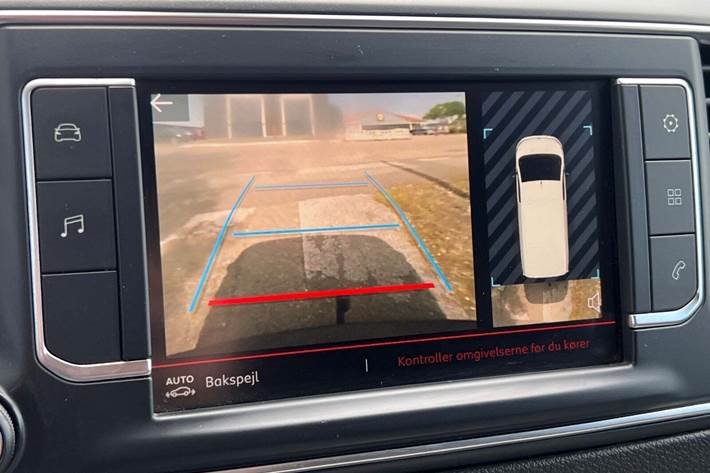 Rød Citroën Jumpy fra 2021