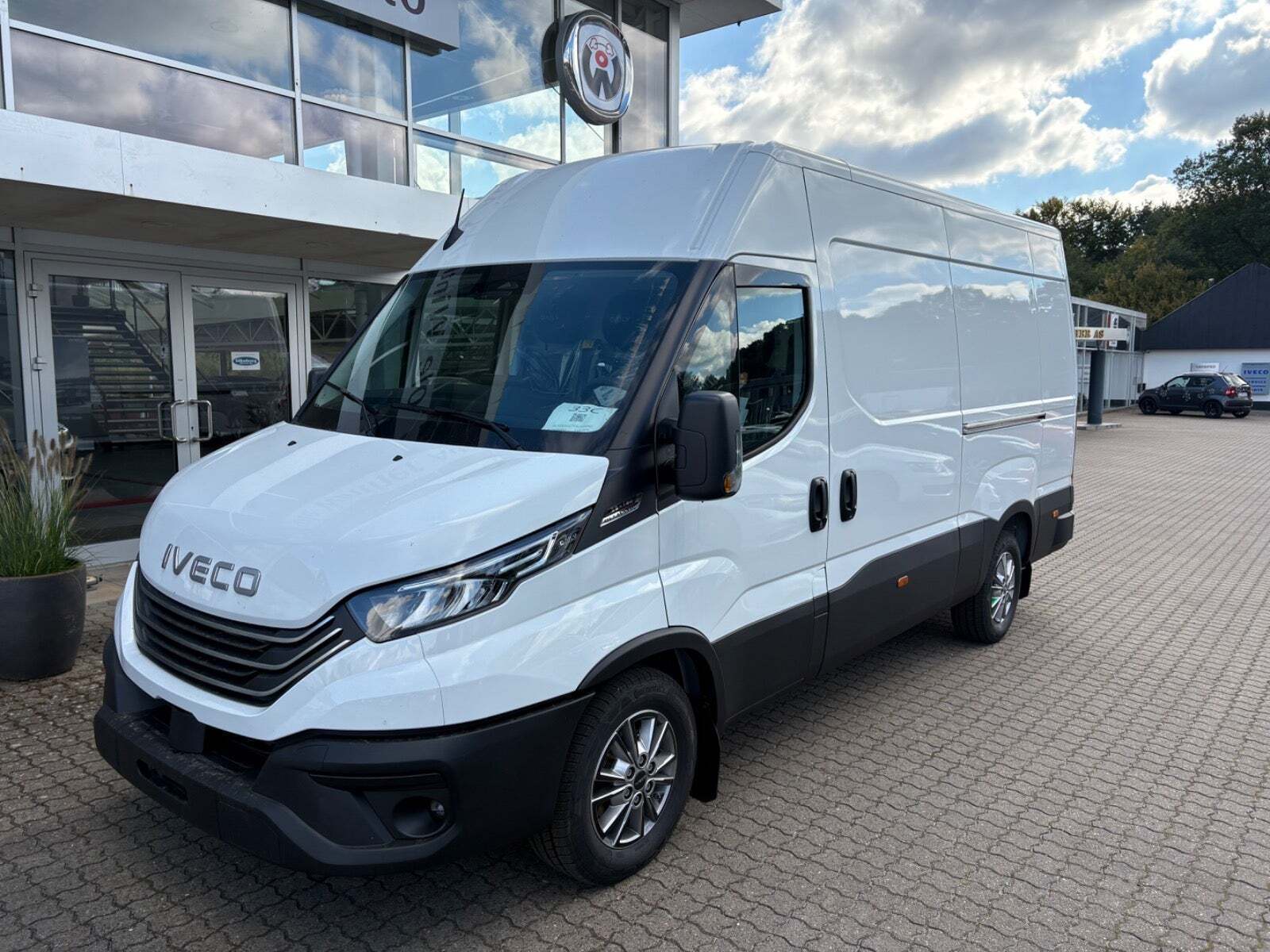 Iveco Daily 3,0 35S18 12m³ Van AG8