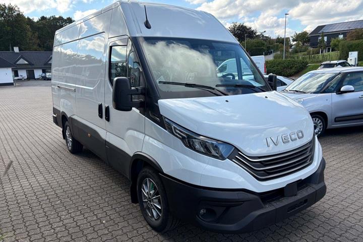 undefined Iveco Daily fra 2025