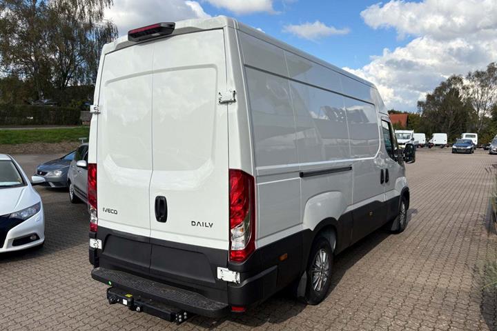 undefined Iveco Daily fra 2025