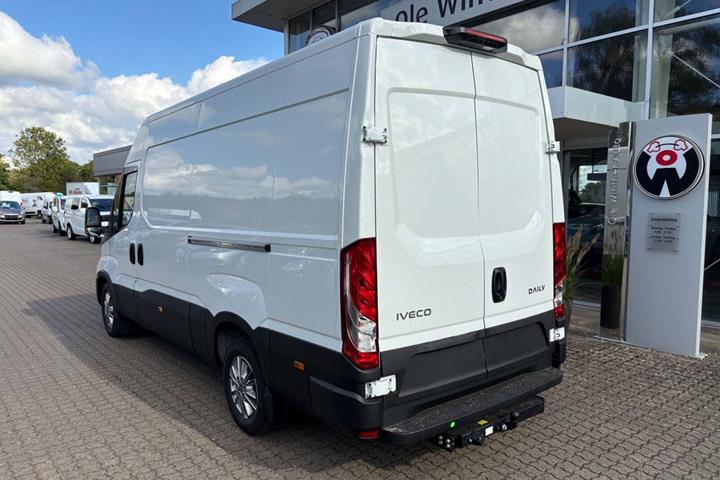 undefined Iveco Daily fra 2025