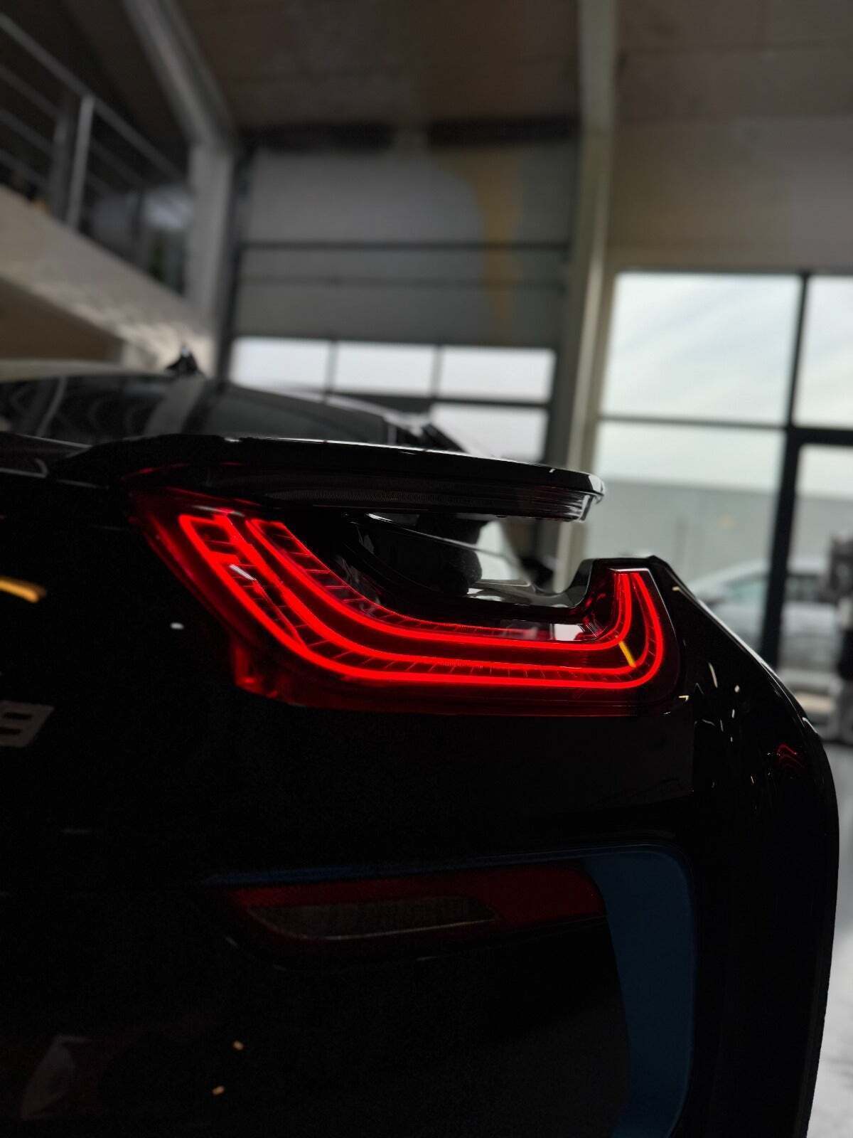 undefined BMW i8 fra 2014 set udefra