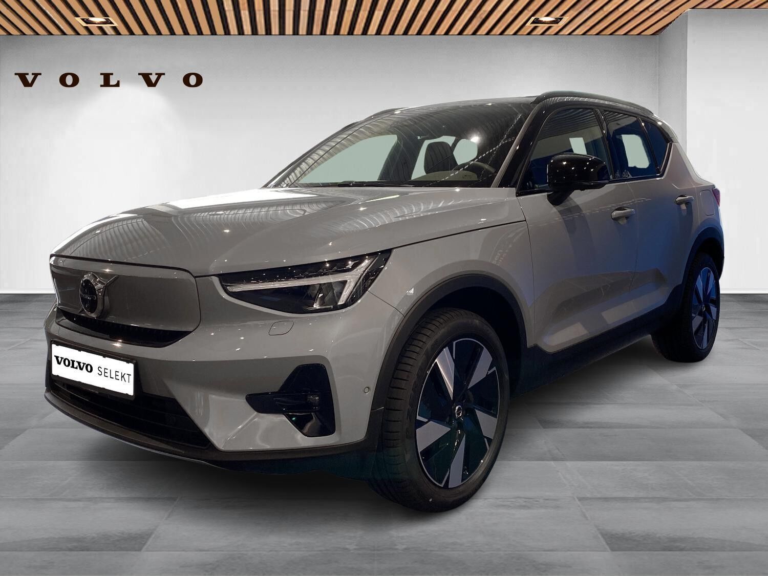 Volvo EX40 Single Motor Extended Range Ultra 252HK 5d Aut.