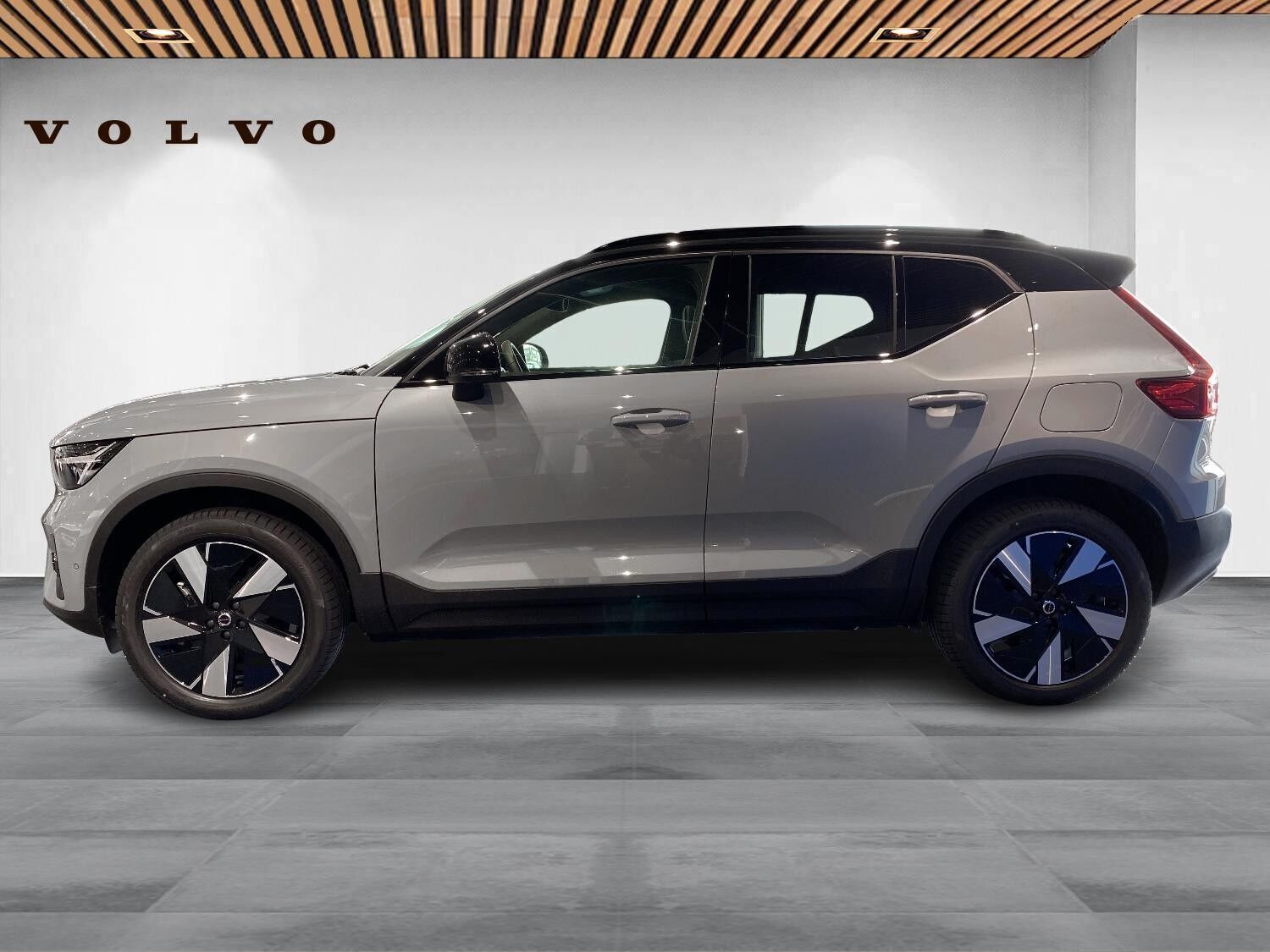 Volvo EX40 Single Motor Extended Range Ultra 252HK 5d Aut.