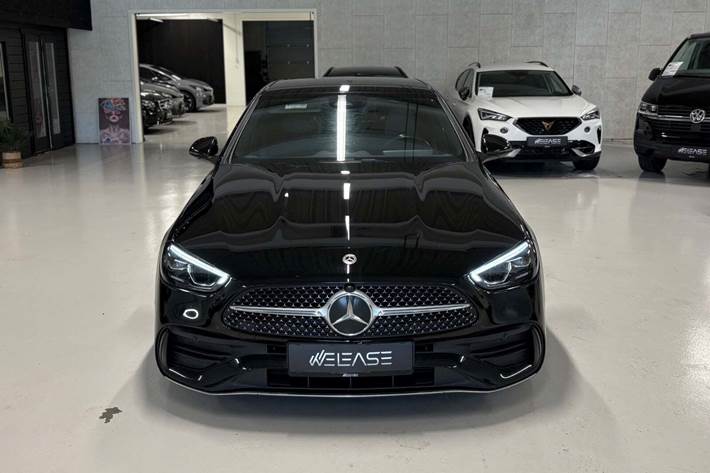 Sort Mercedes C200 fra 2022