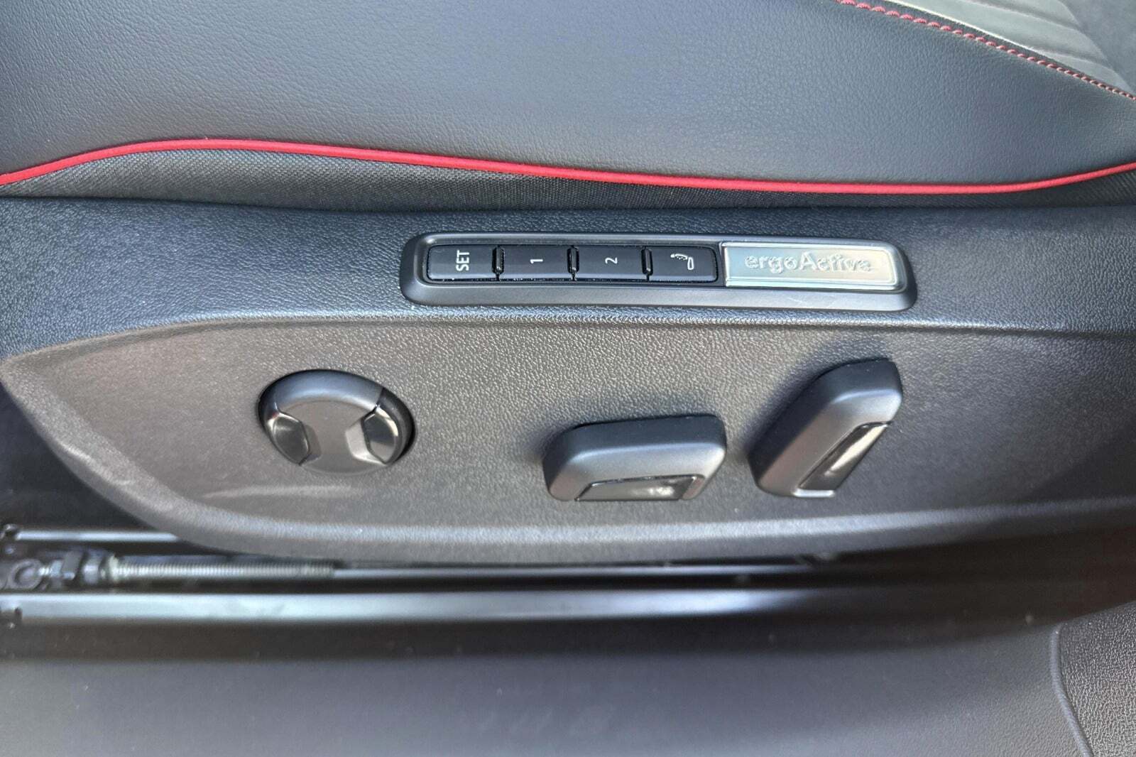 Grå VW ID.4 fra 2025