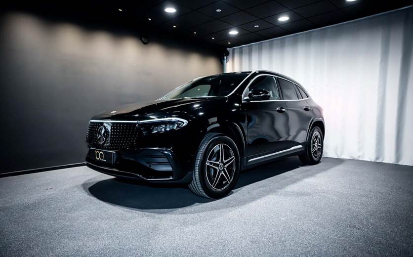 Mercedes EQA250+ AMG Premium