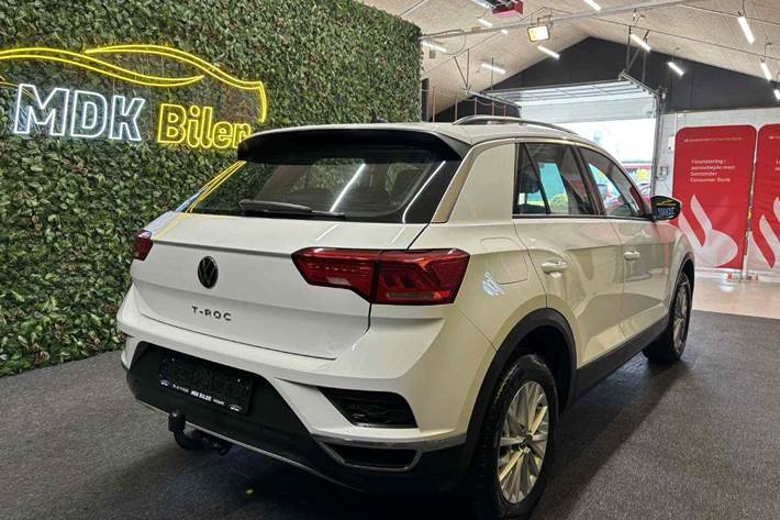 Hvid VW T-Roc fra 2022