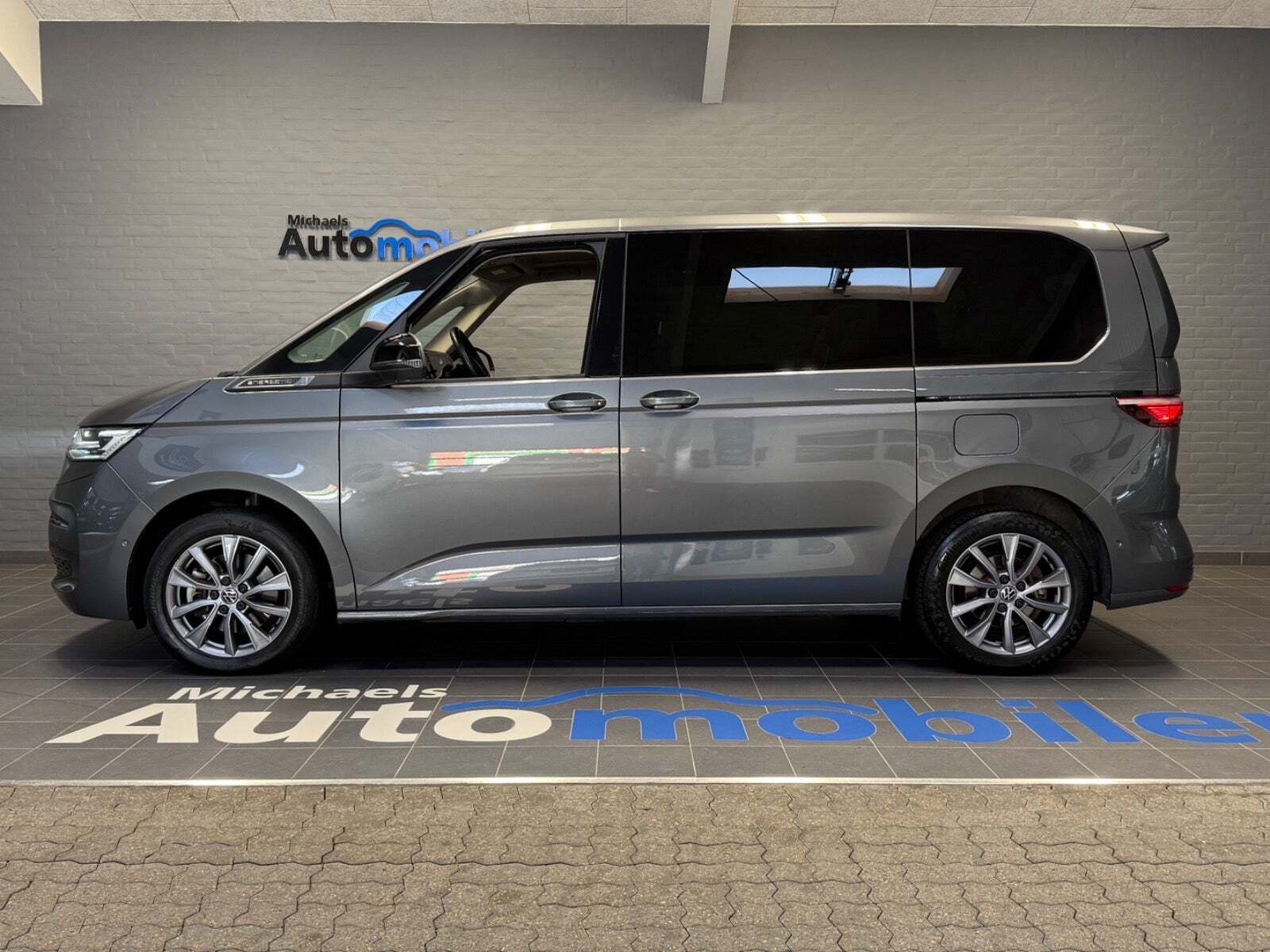 VW Multivan