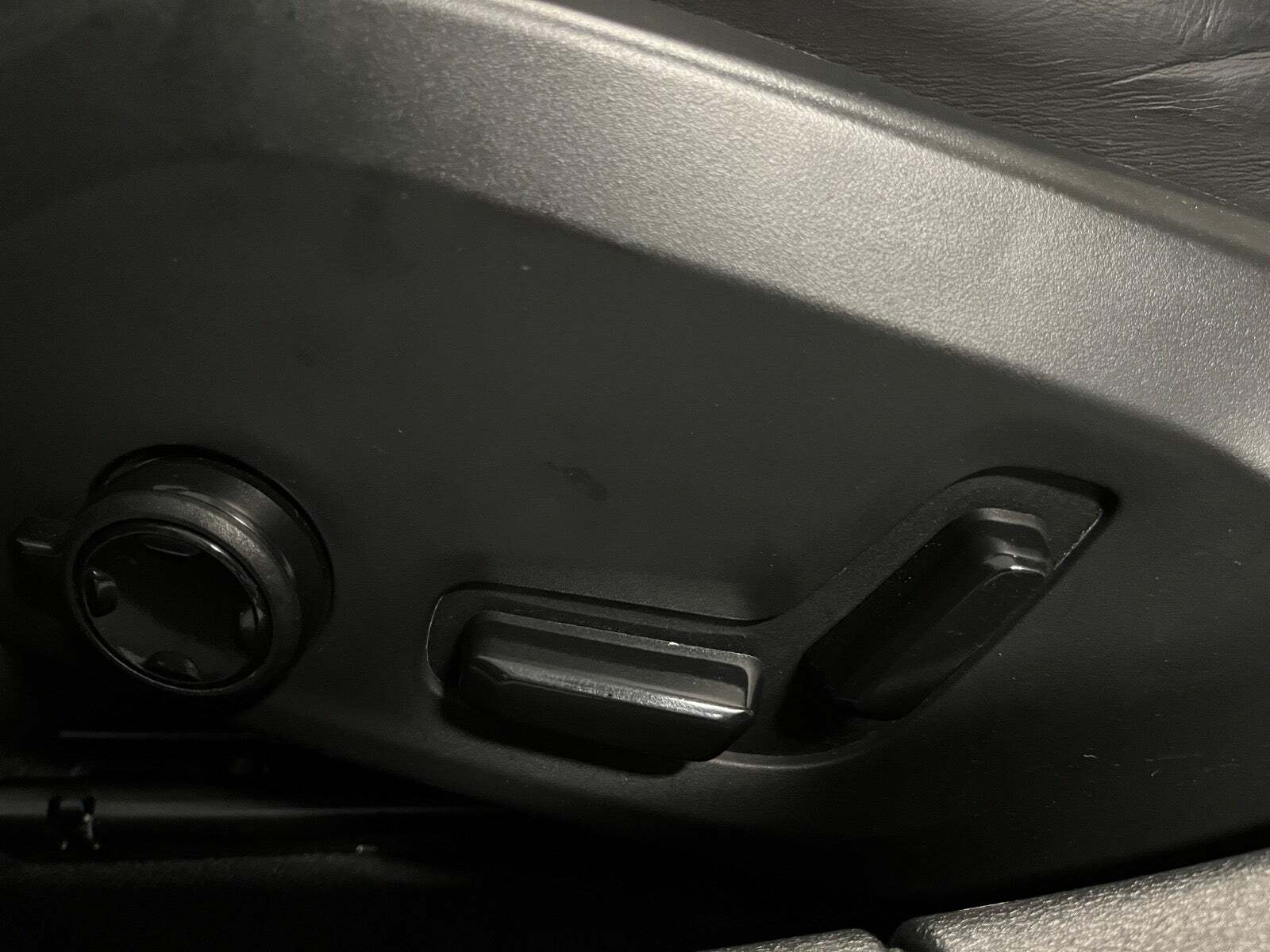 Volvo V60 2,0 T6 ReCharge R-Design aut. AWD